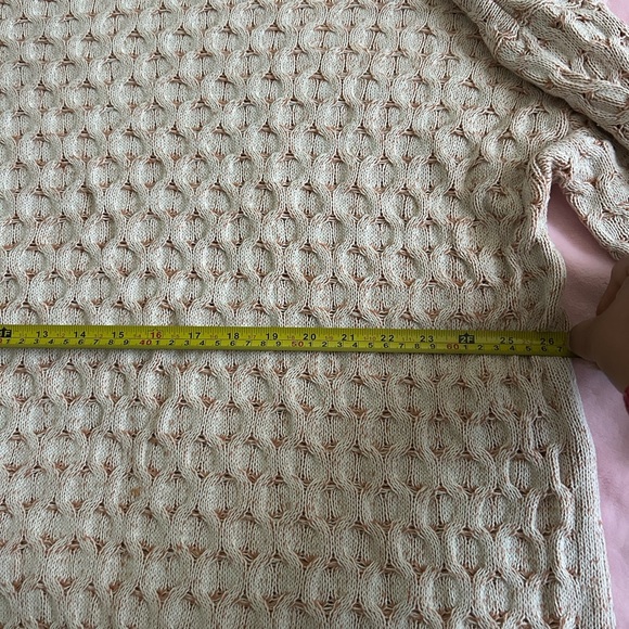 Knox Rose Cream Off-the-Shoulder Sweater with Chunky Knit - Picture 6 of 11